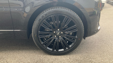 Land Rover Range Rover Sport 3.0 D300 HSE Dynamic Black 5dr Auto Diesel Estate